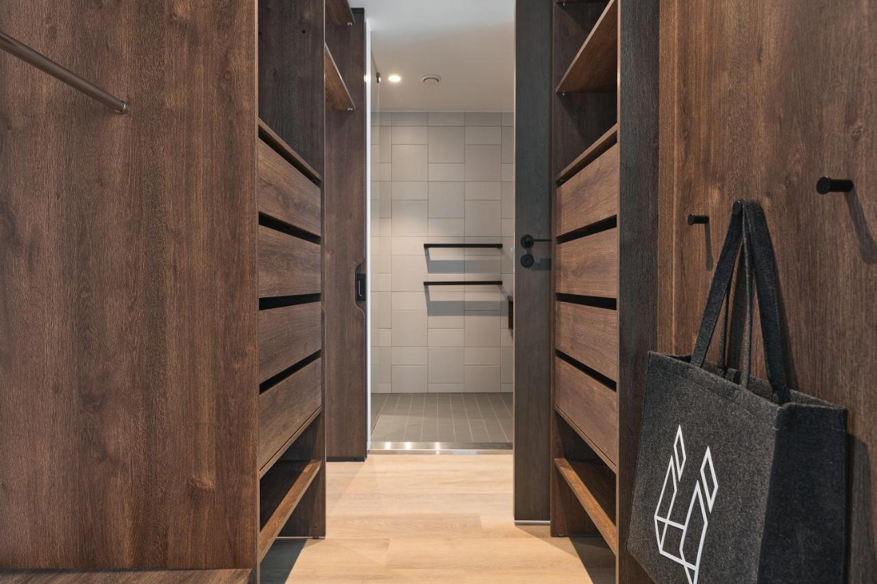 Lurich Residences *